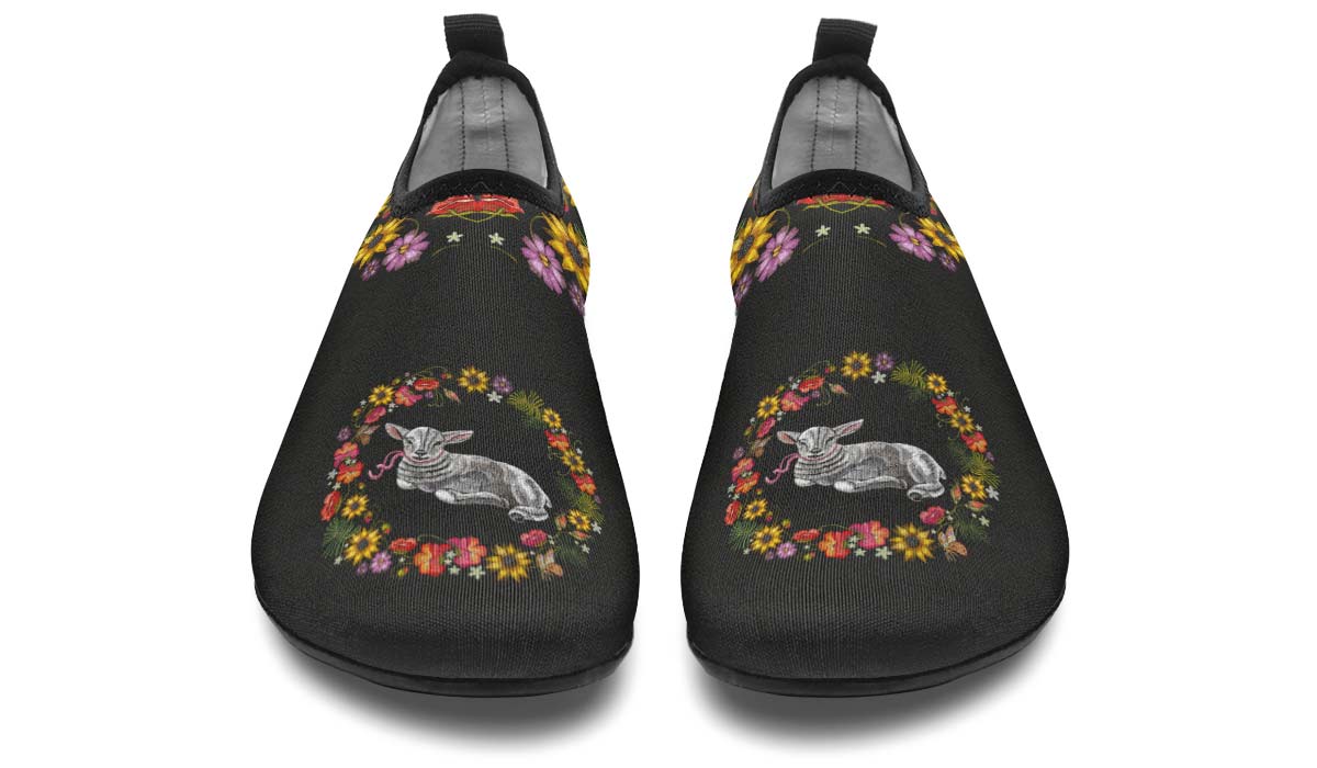 Embroidery Sheep Aqua Barefoot Shoes