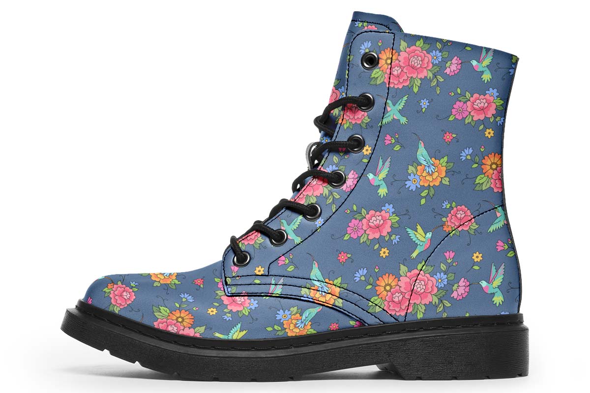 Cute Hummingbirds Pattern Boots