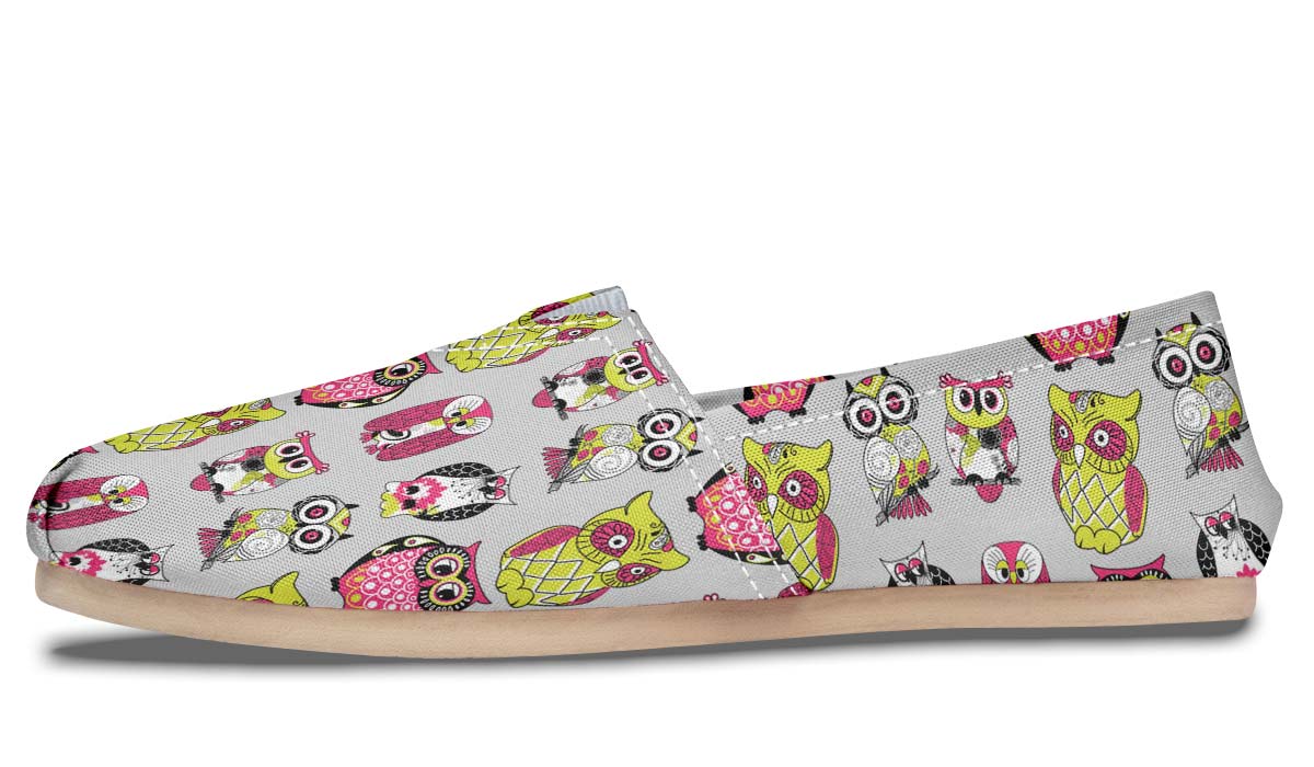 Colorful Owl Pattern Casual Shoes