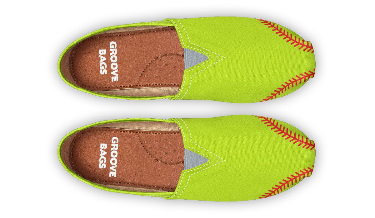 indoor softball shoes