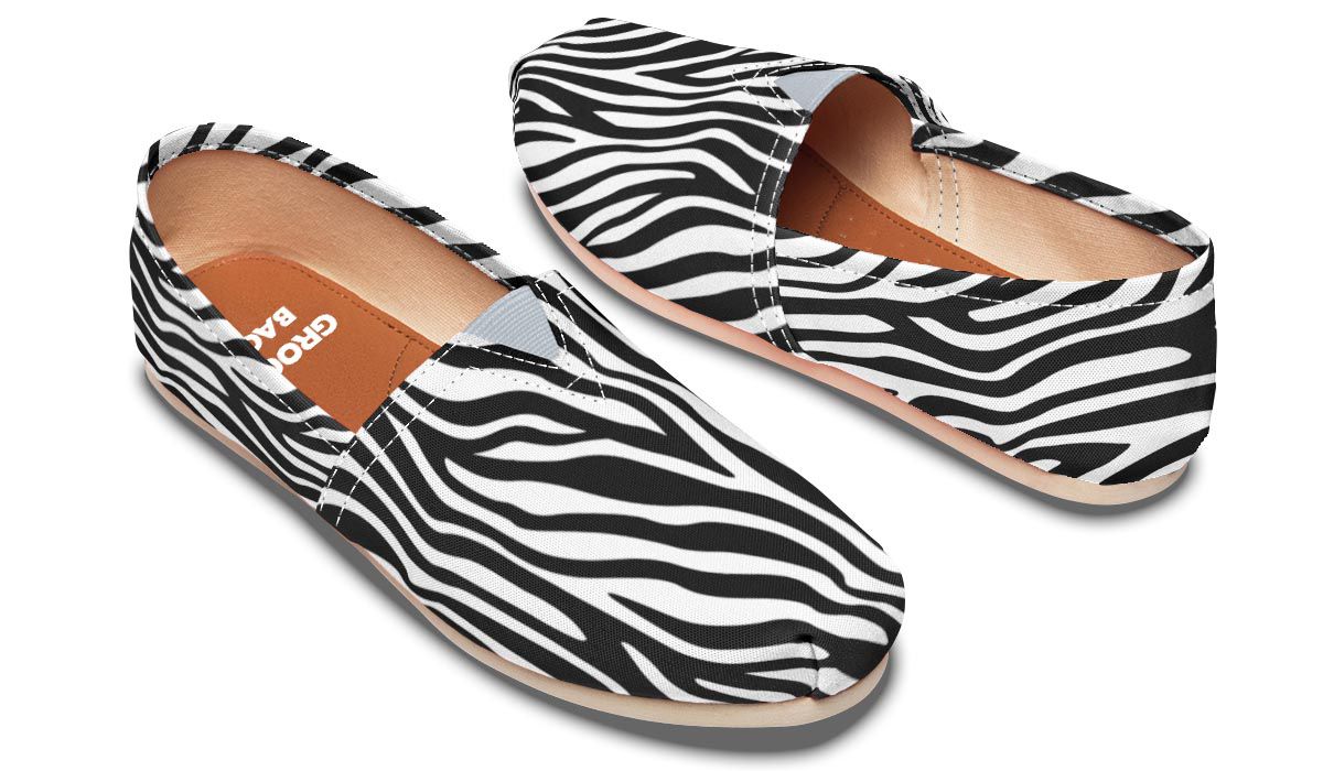 SANUK Animal Print Zebra Print Canvas Loafer/Boat Size 9 USA