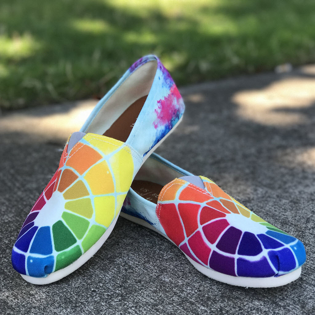 Color Wheel Casual Shoes