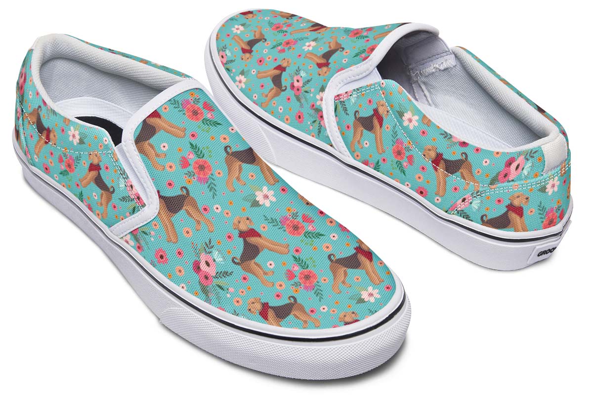 Airedale Terrier Flower Slip-On Shoes