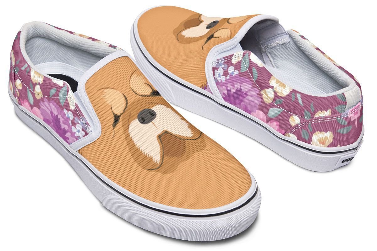 Chow Chow Dog Portrait Slip-On Shoes