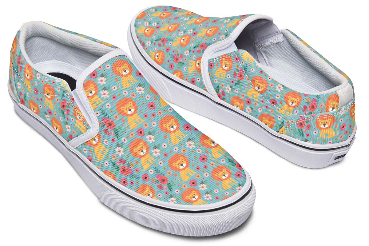 Cute Lion Pattern Slip-On Shoes