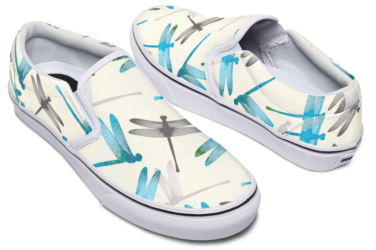 Dragonfly Pattern Slip-On Shoes