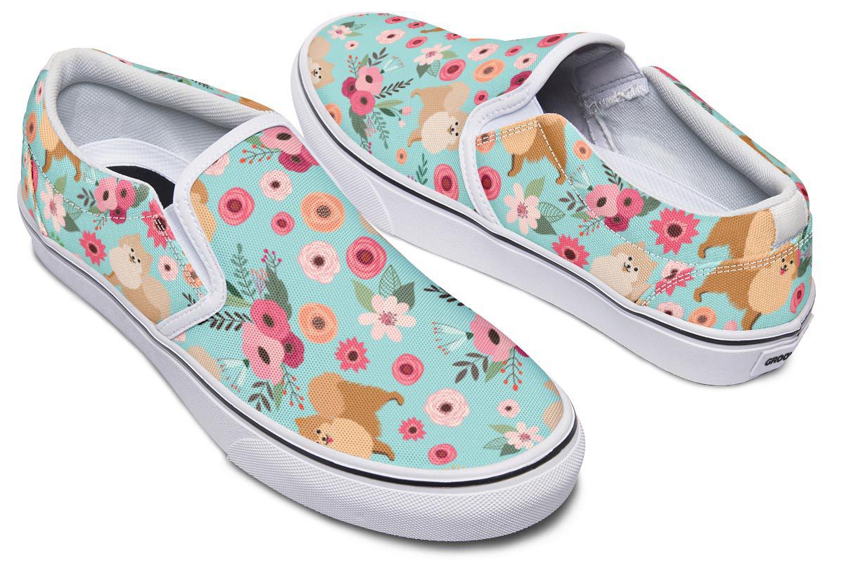 Pomeranian Flower Slip-On Shoes