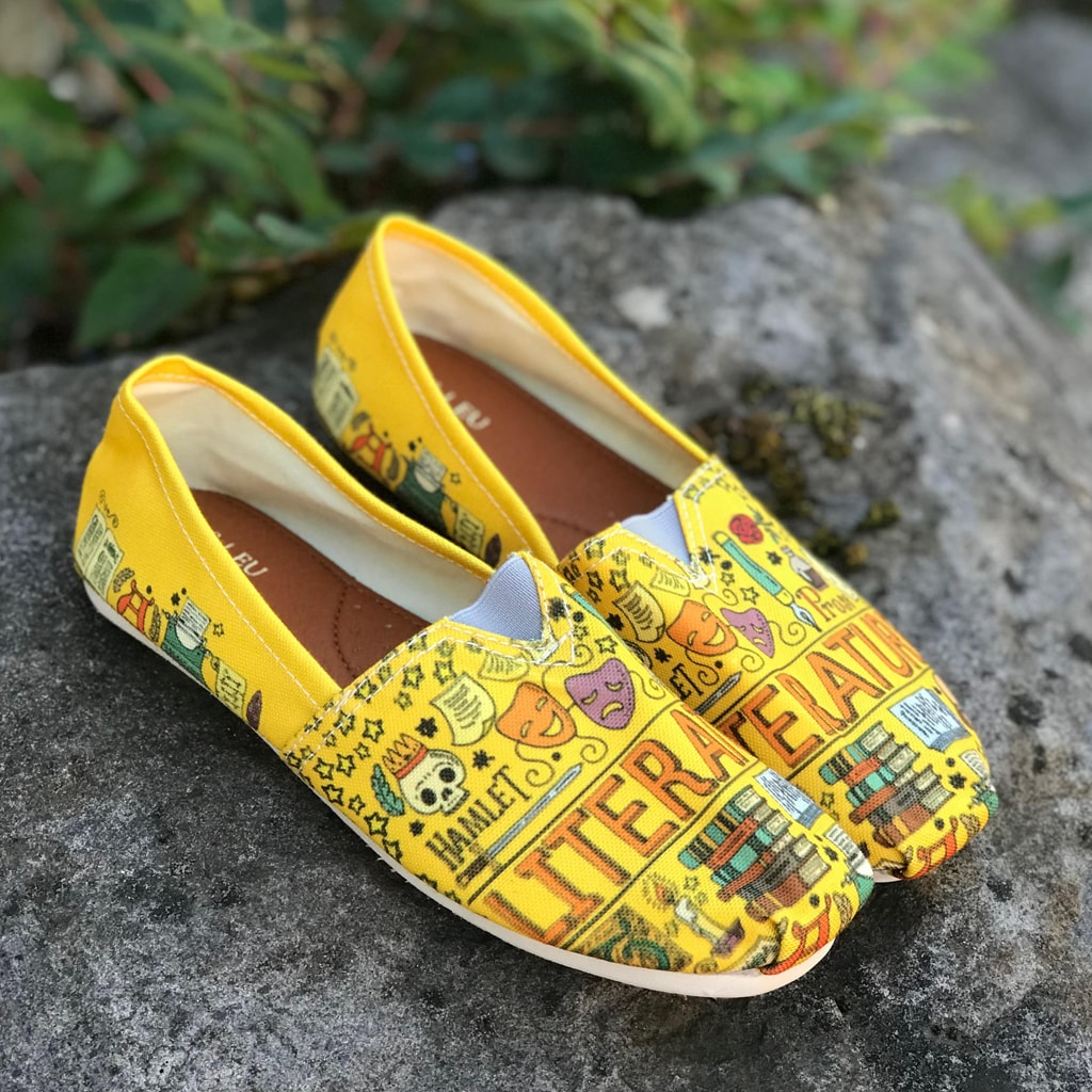 Literature Casual Shoes